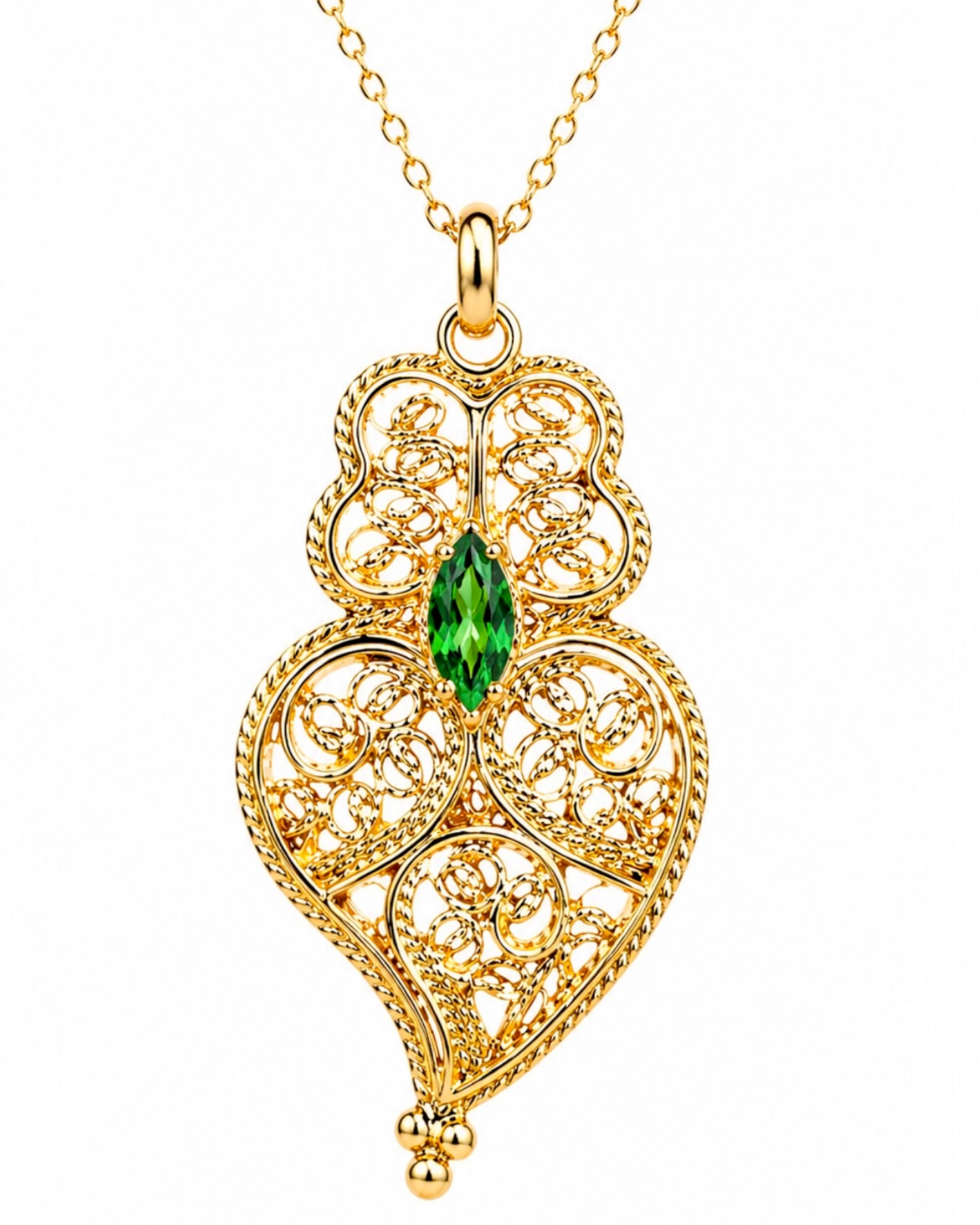 Viana Heart Necklace in Gold-Plated Silver