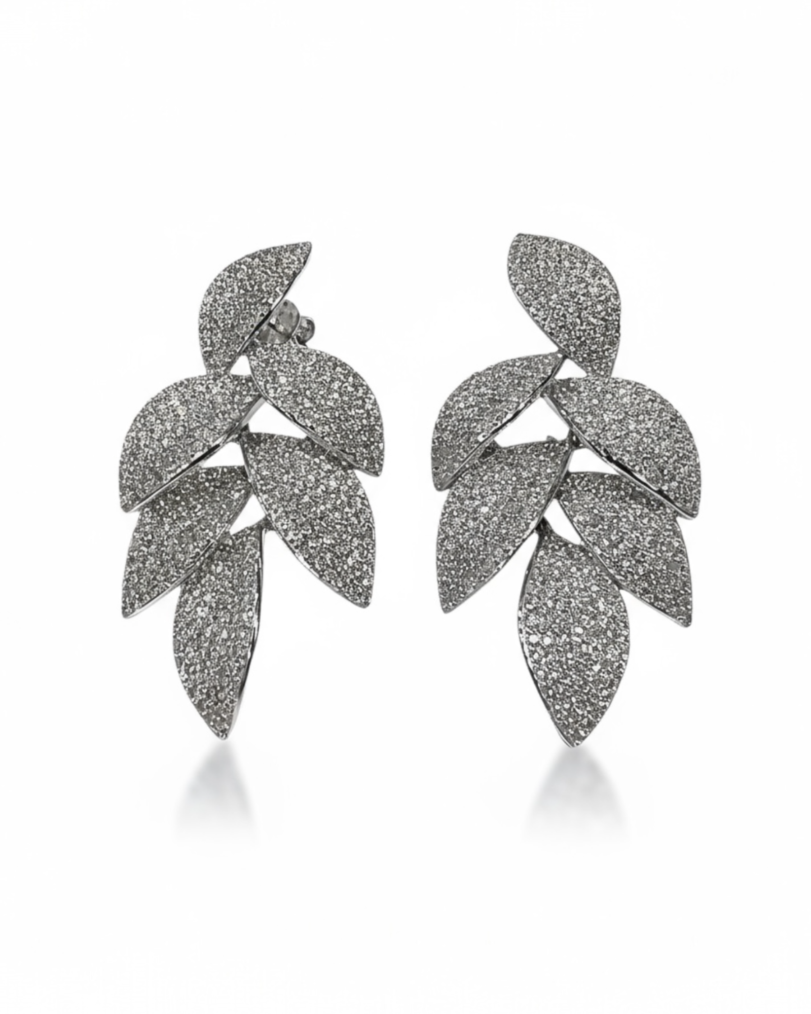 Brincos Pétalas em Prata