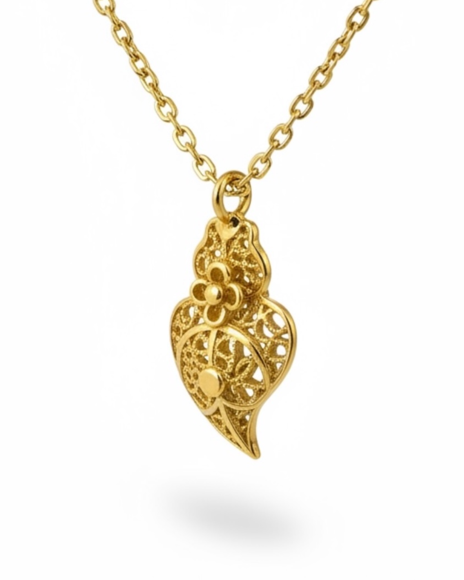 Colar com Coração em Ouro e Filigrana