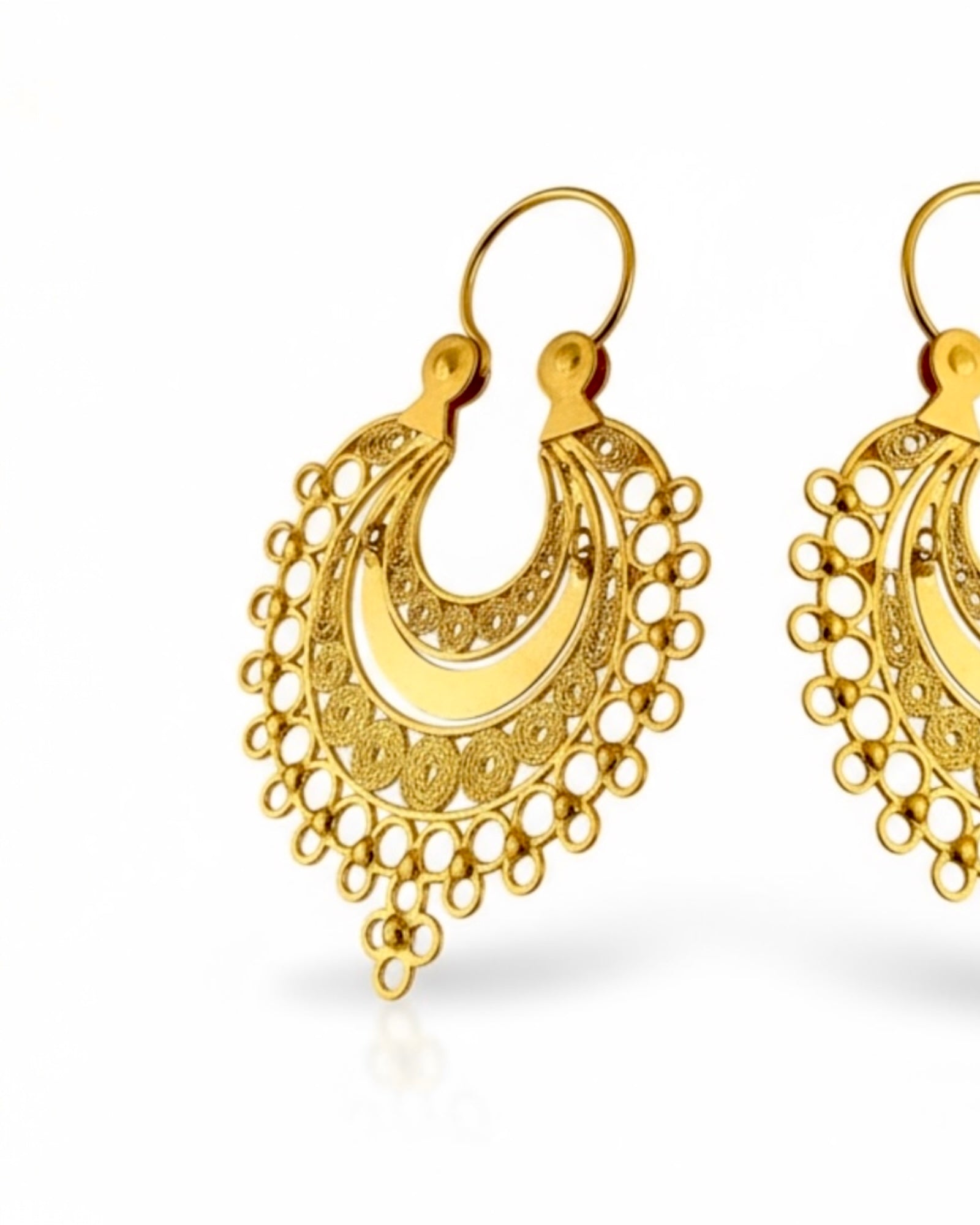 Gold-plated silver stud earrings