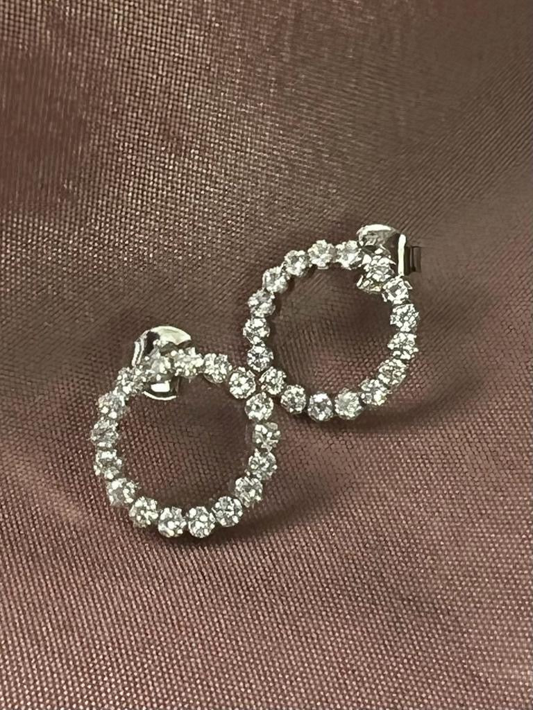 Silver circle earrings