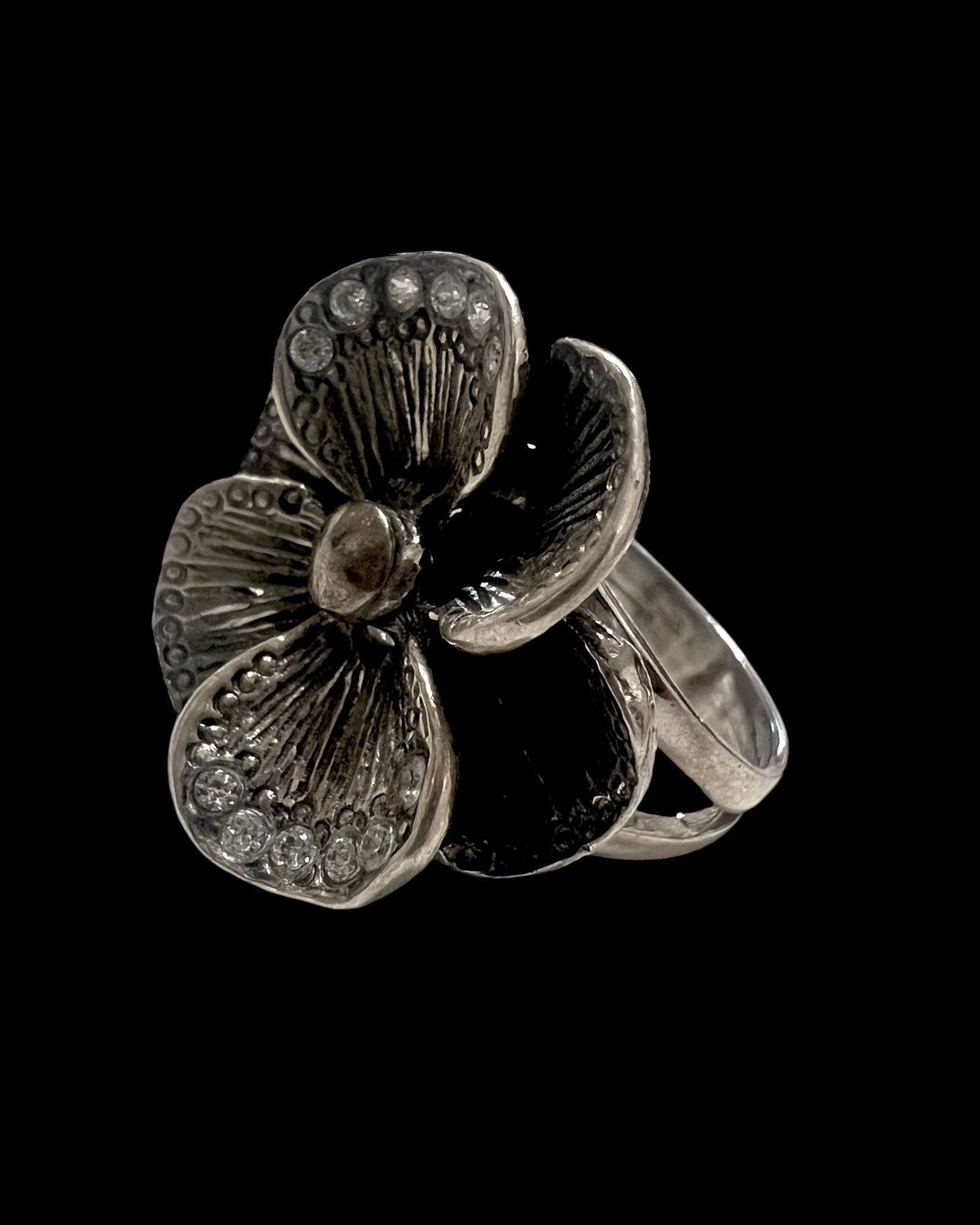 Flower Ring in silver and gold