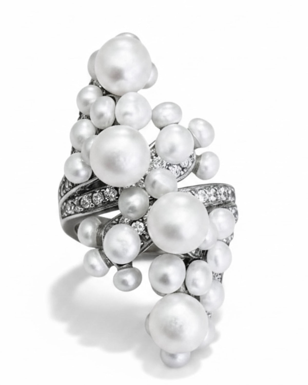 Pearl Ring with Silver Sparkles