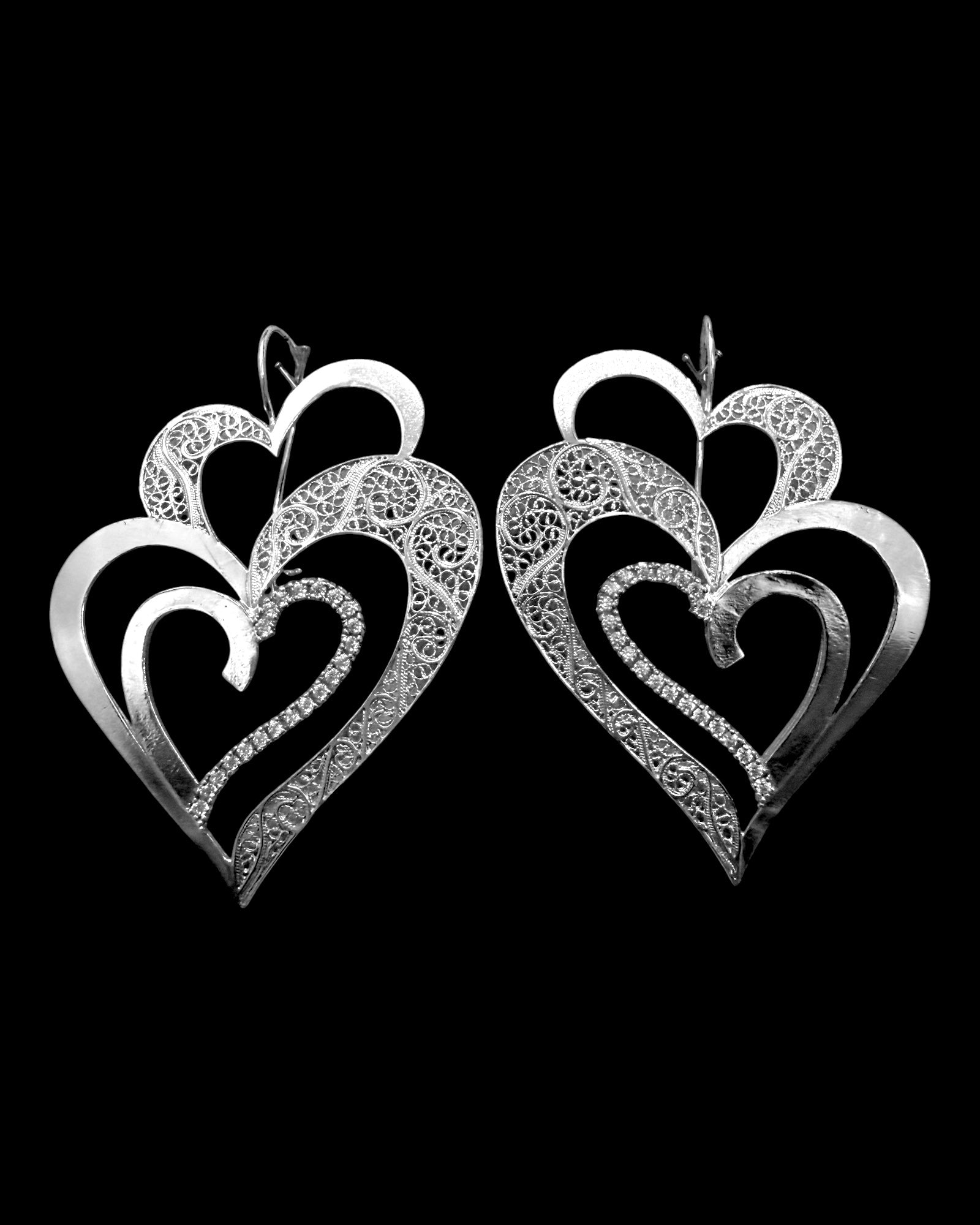 Viana is Love Heart Earrings in Silver