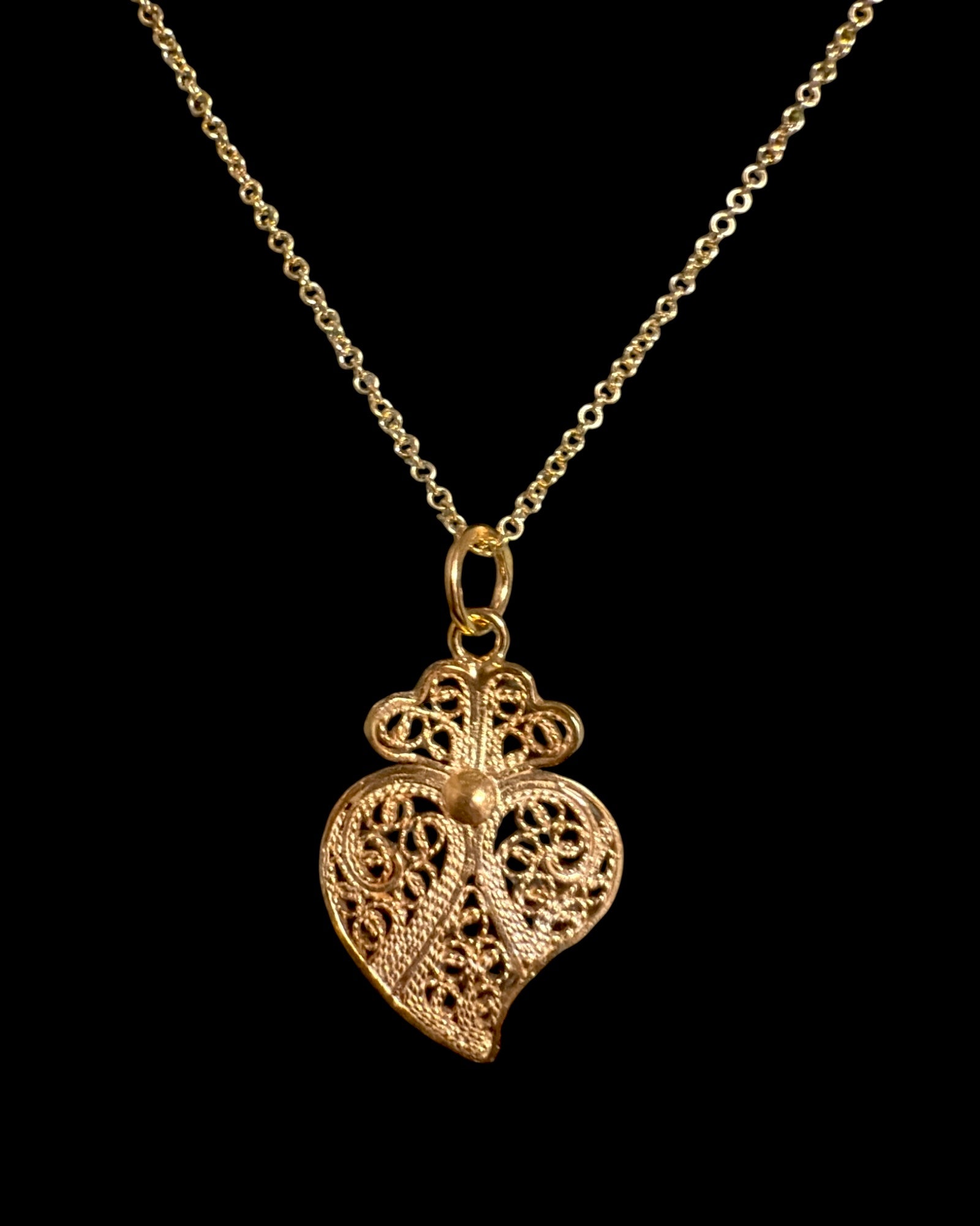 Viana Heart Necklace in Gold Plated Silver