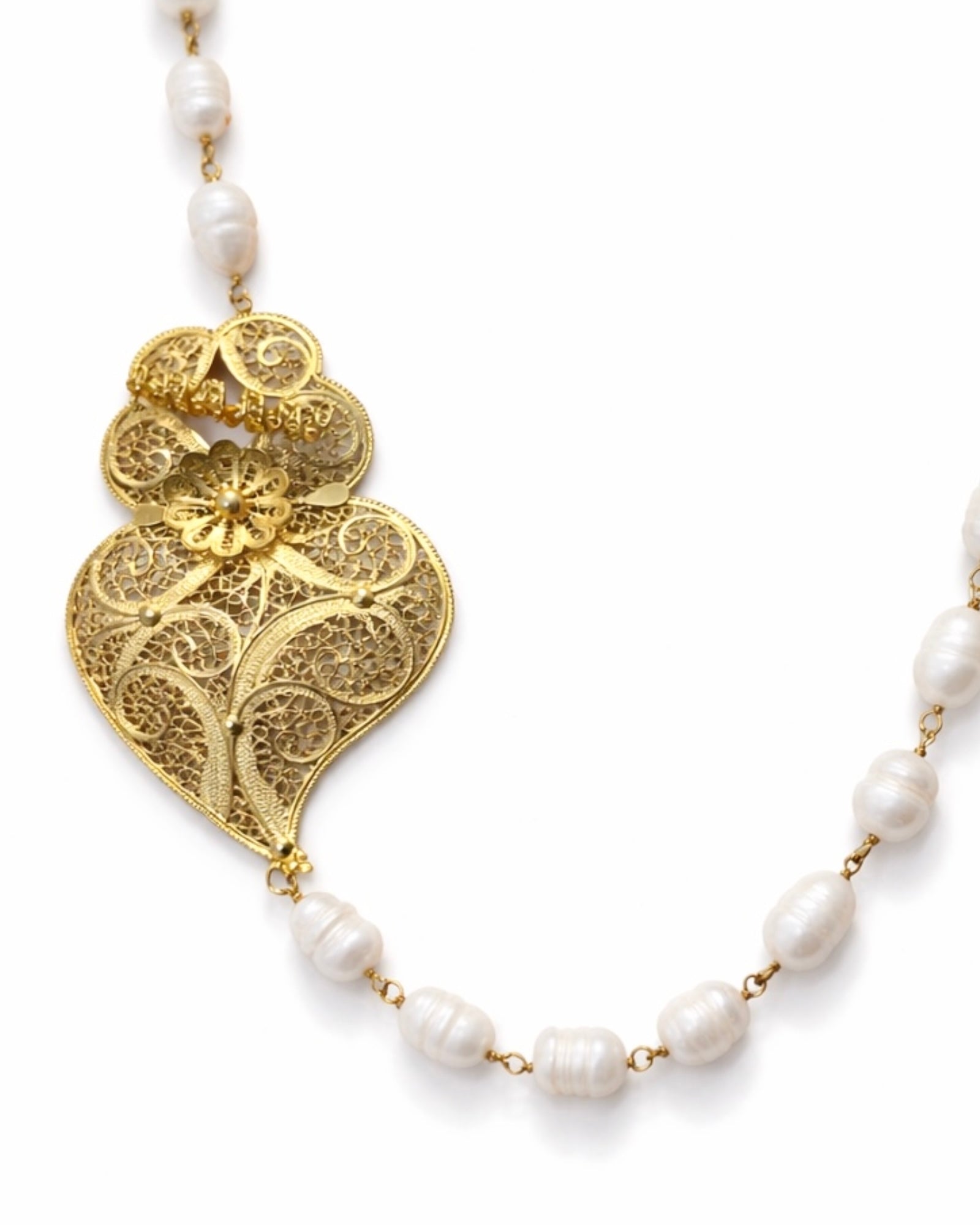 Viana Heart Necklace in Gold-Plated Silver