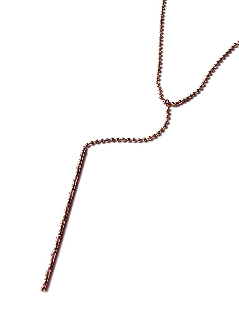Long necklace in rose gold silver.