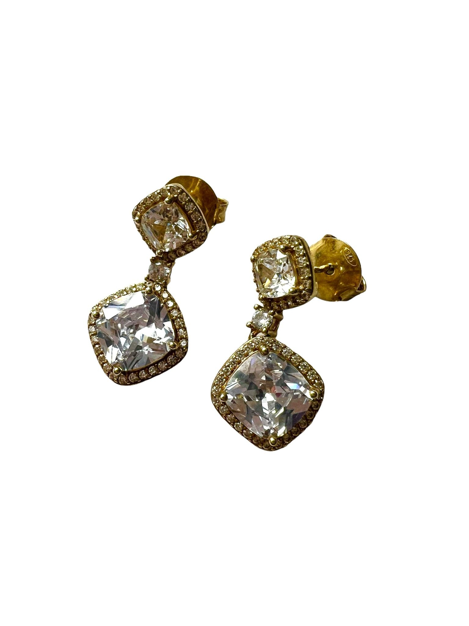 Sparkling silver earrings