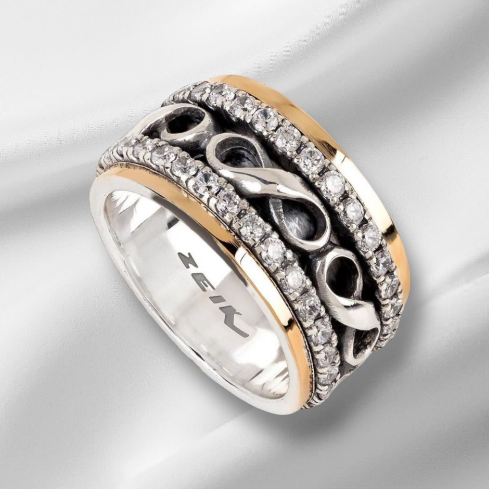 Anti-Stress Infinity Ring/Wedding Ring in Silver and Gold