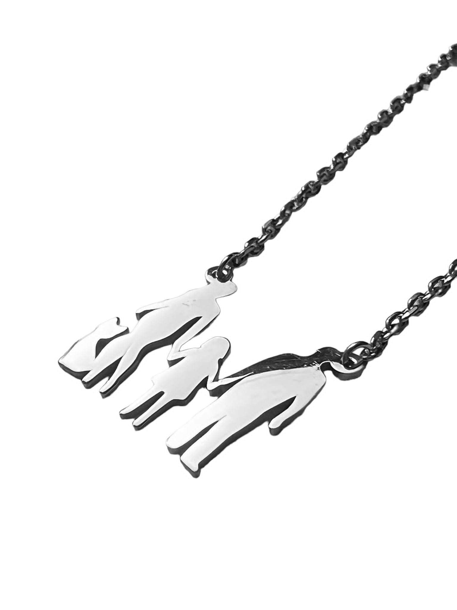 Family Necklace in Silver