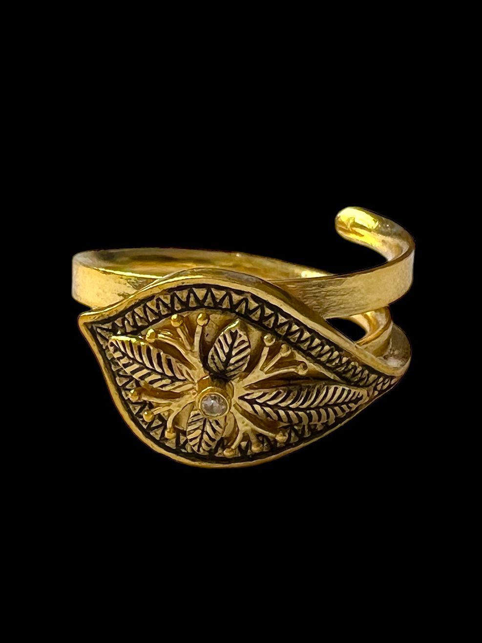 Baroque Ring in Gold Plated Silver
