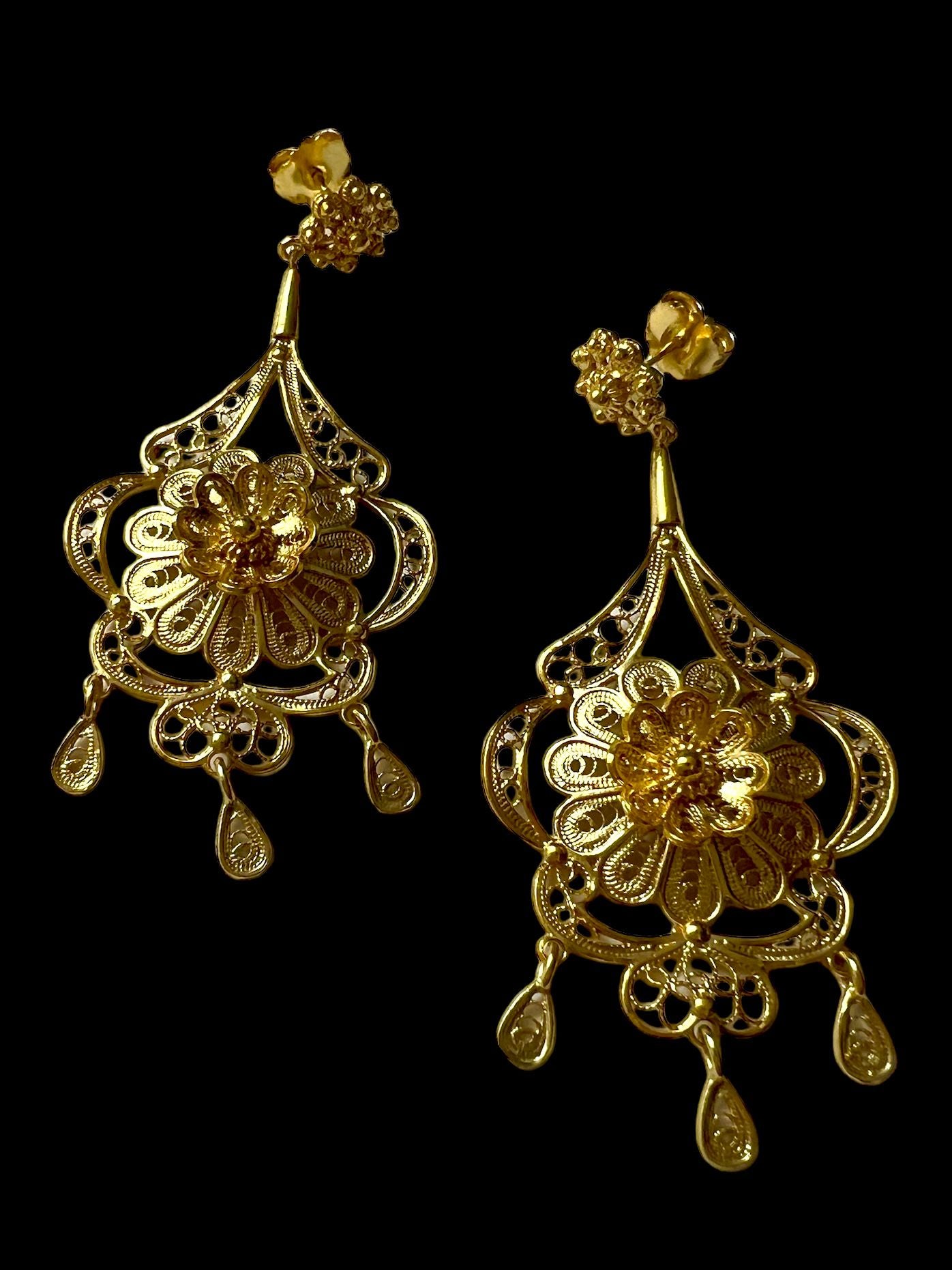 Filigree Earrings in Gold Plated Silver