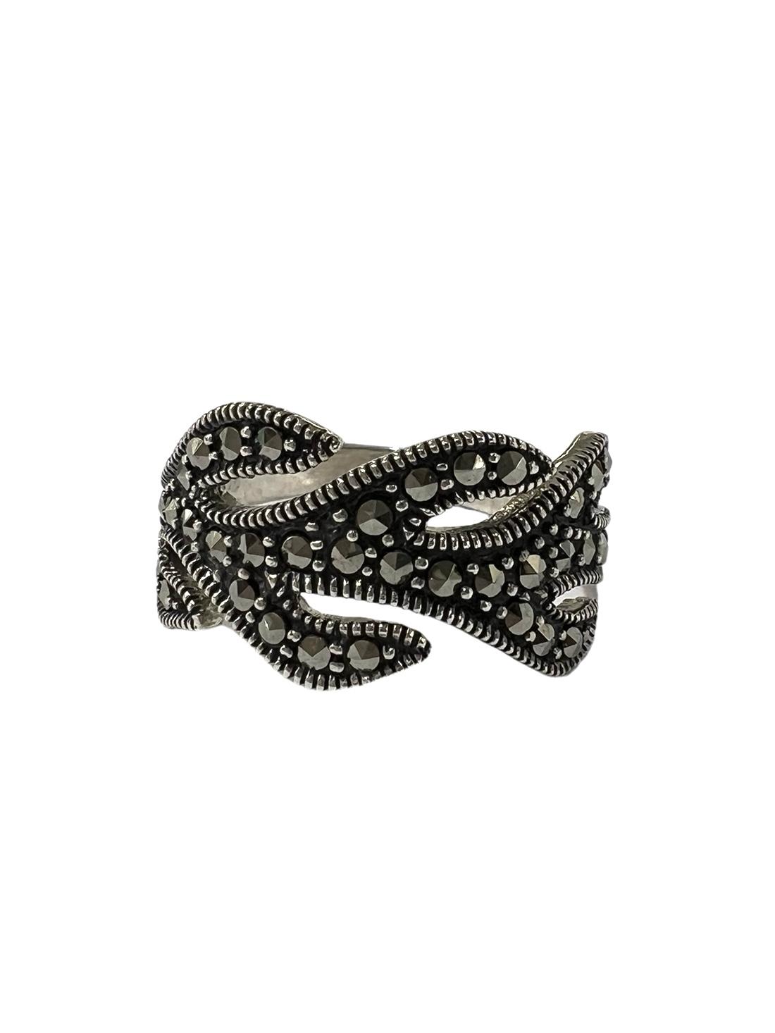 Silver Leaves Ring
