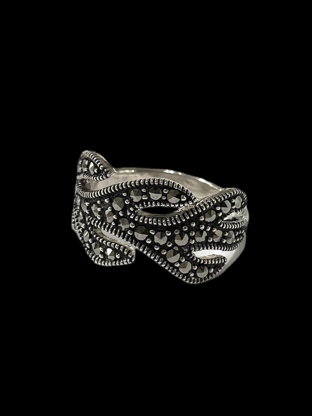 Silver Leaves Ring