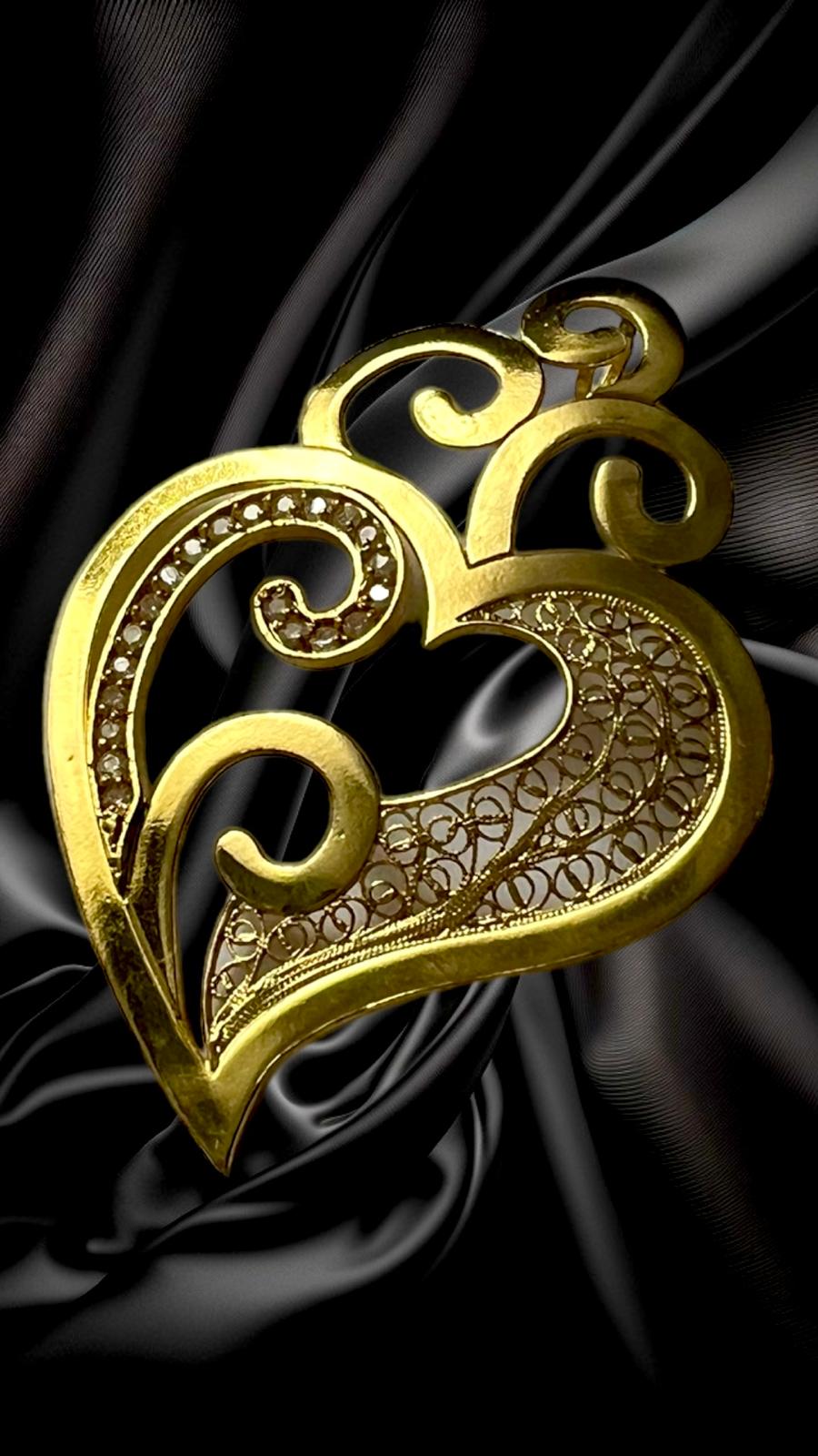 Heart of Viana Medal in Gold Plated Silver