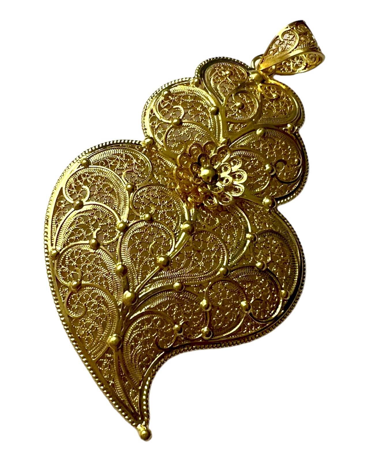 Heart of Viana Medal in Gold Plated Silver