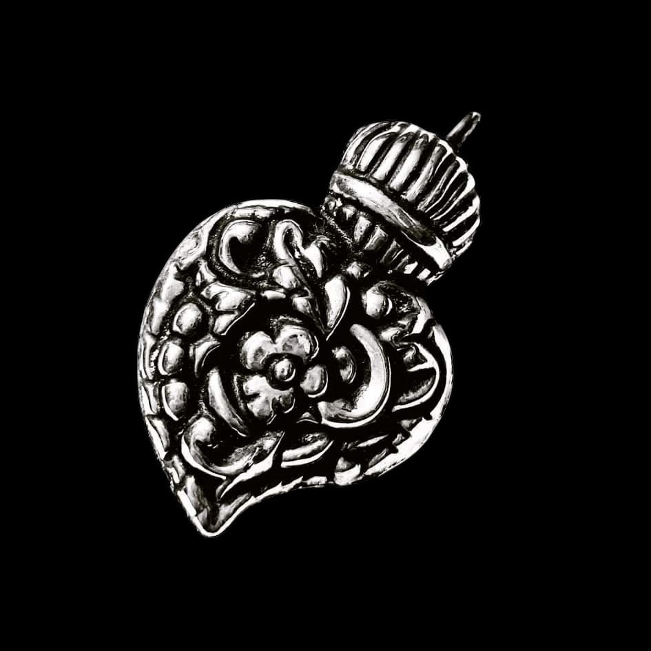 Heart of Viana Baroque Medal