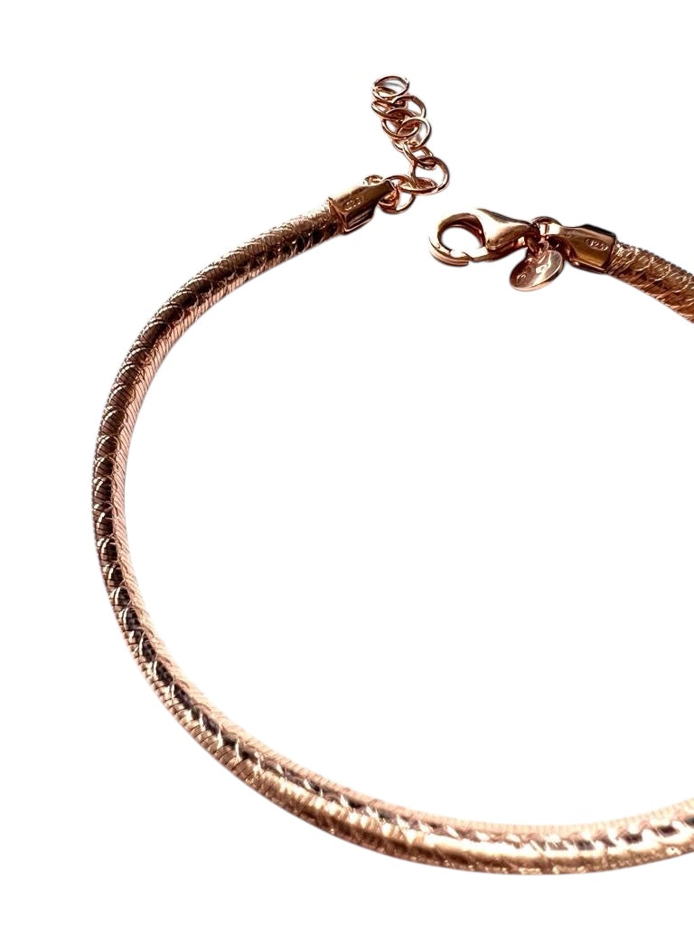 Pulseira Simples em Prata Rosa