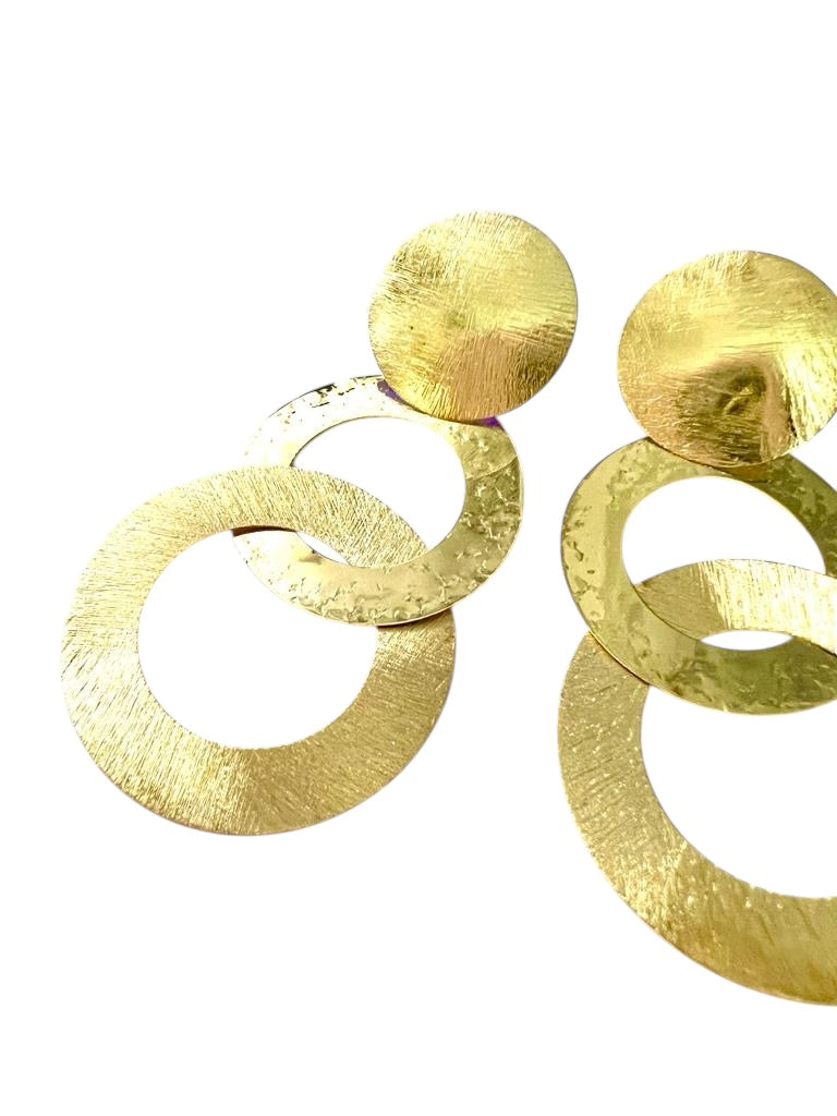 Round Earrings in Gold Plated Silver