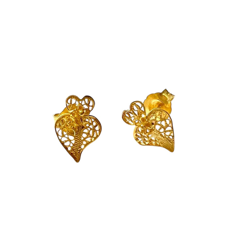 Viana Heart Gold Earrings