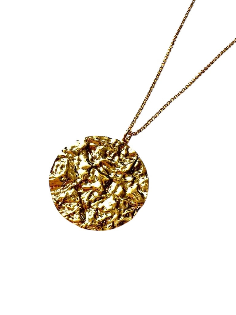 Hammered Circle Necklace in Gold Plated Silver