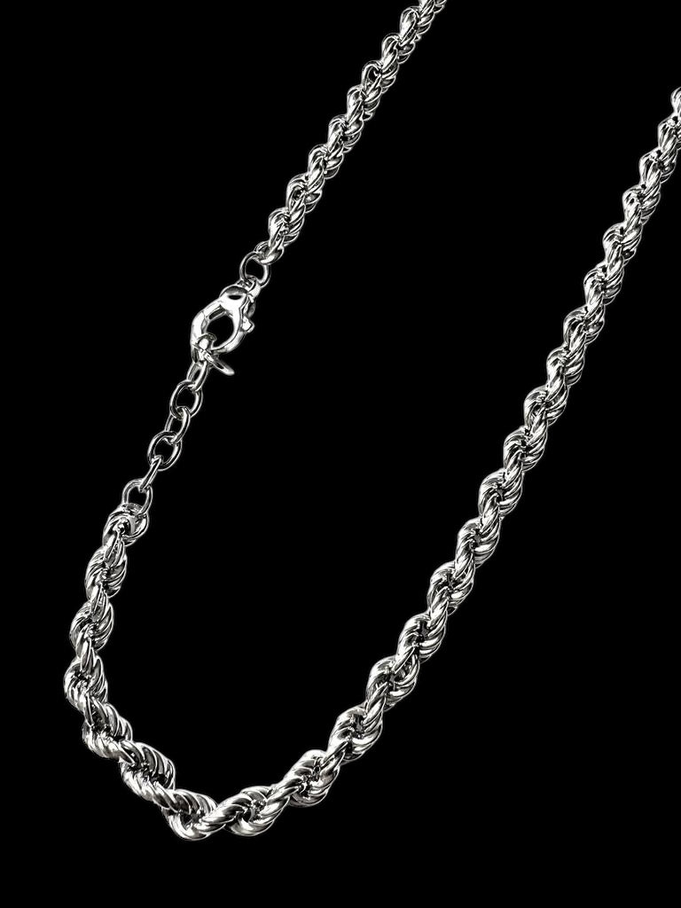 Colar Torcido em Prata