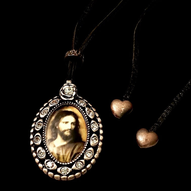 Colar Imagem de Jesus em Prata