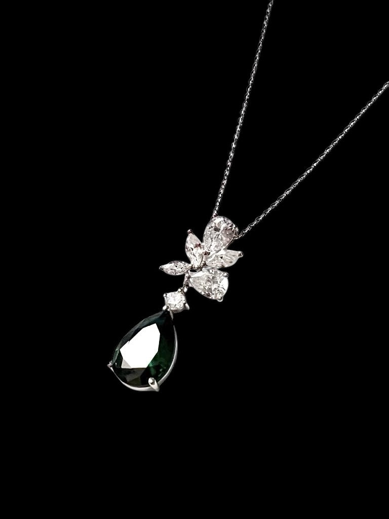 Drop Necklace