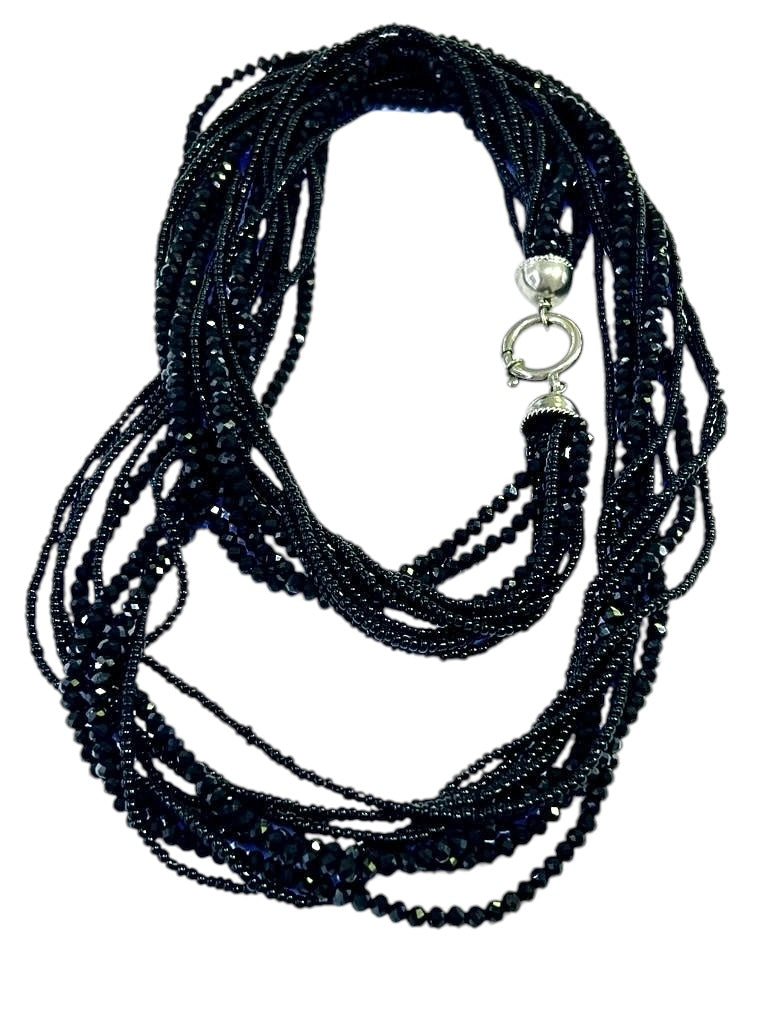 Colar Preto