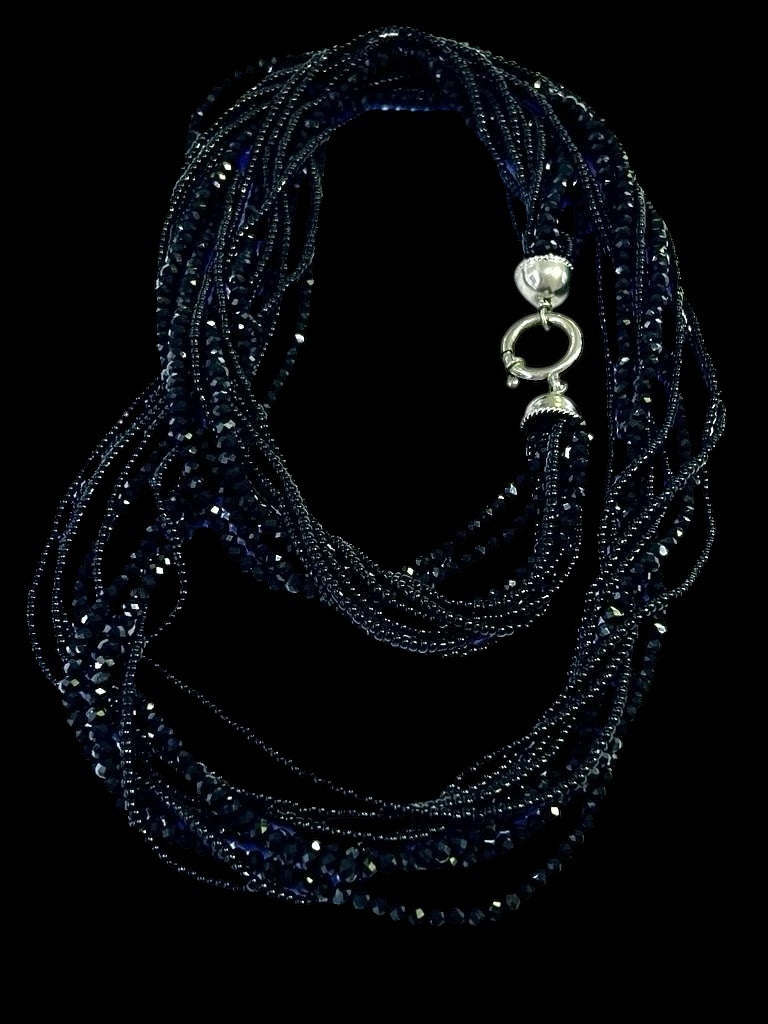 Colar Preto