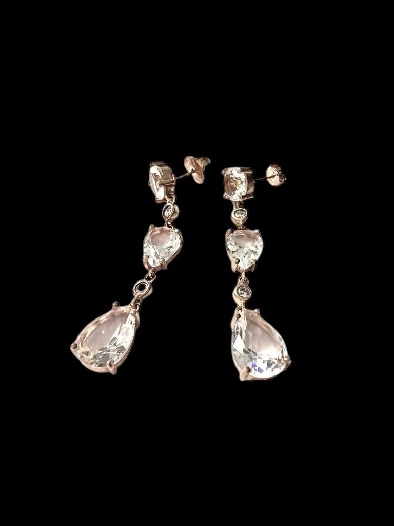 Drop Earrings in Pink Silver