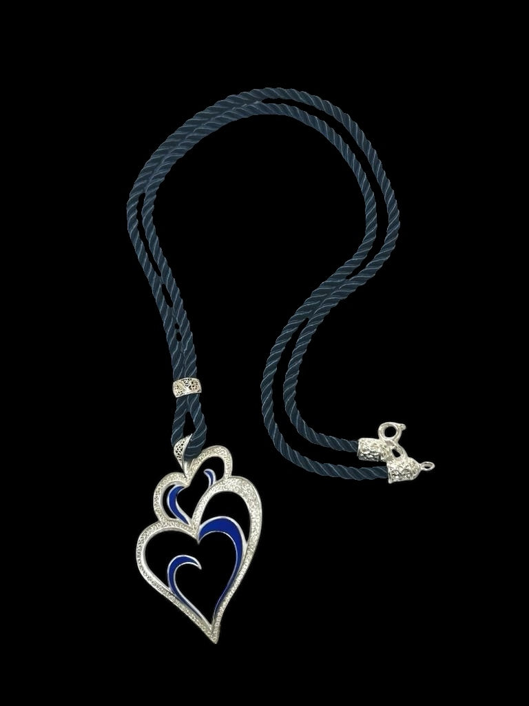 Colar Coração Viana é Amor Com Esmalte Azul