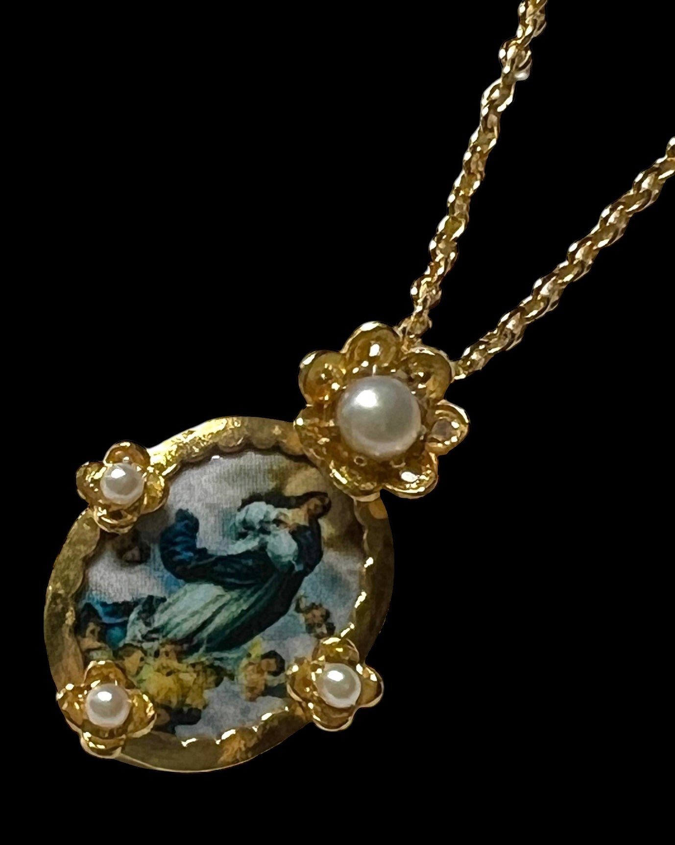 Our Lady of Conception Necklace in Gold Plated Silver