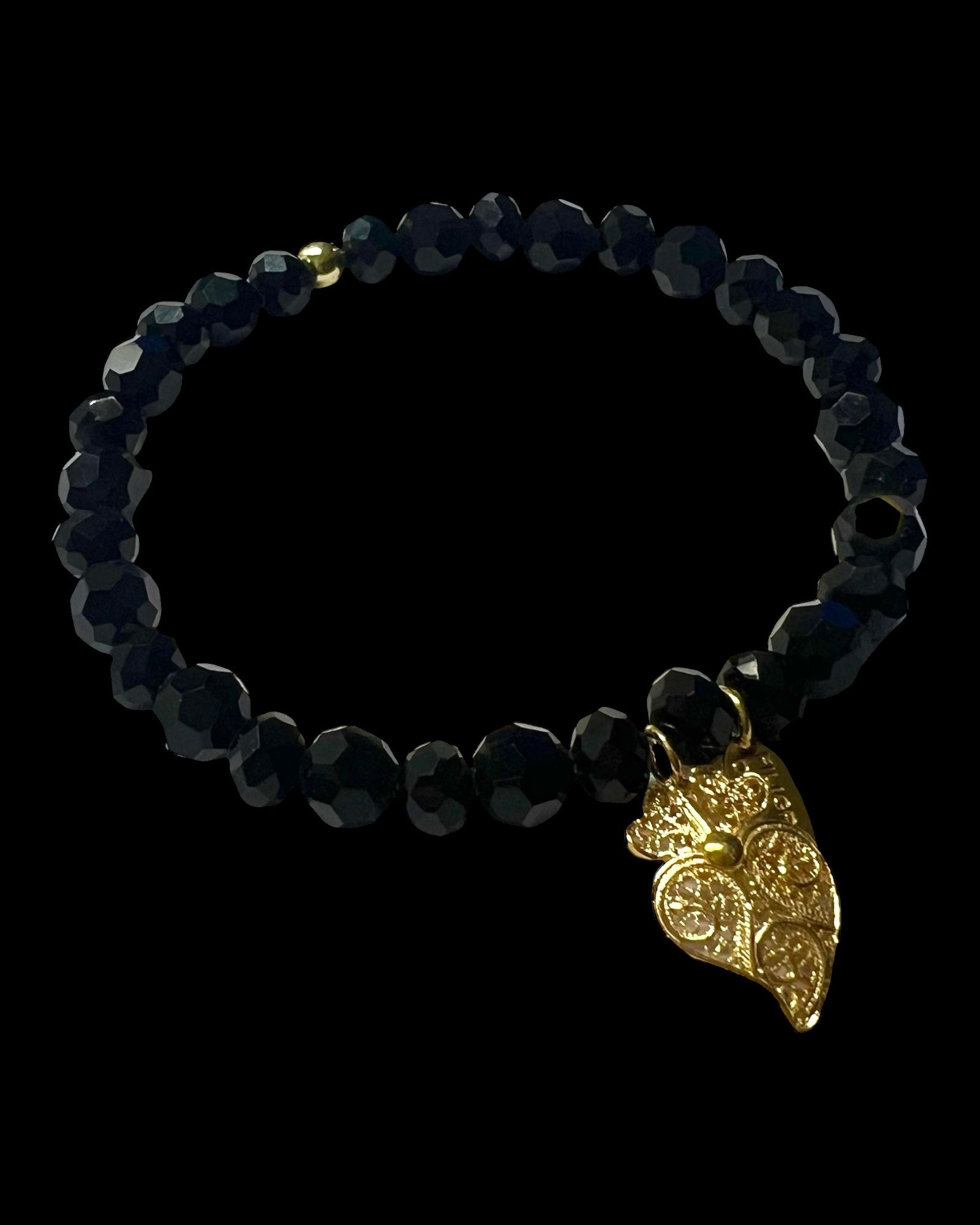 Pulseira Coração de Viana com Pedras Pretas em Prata Dourada