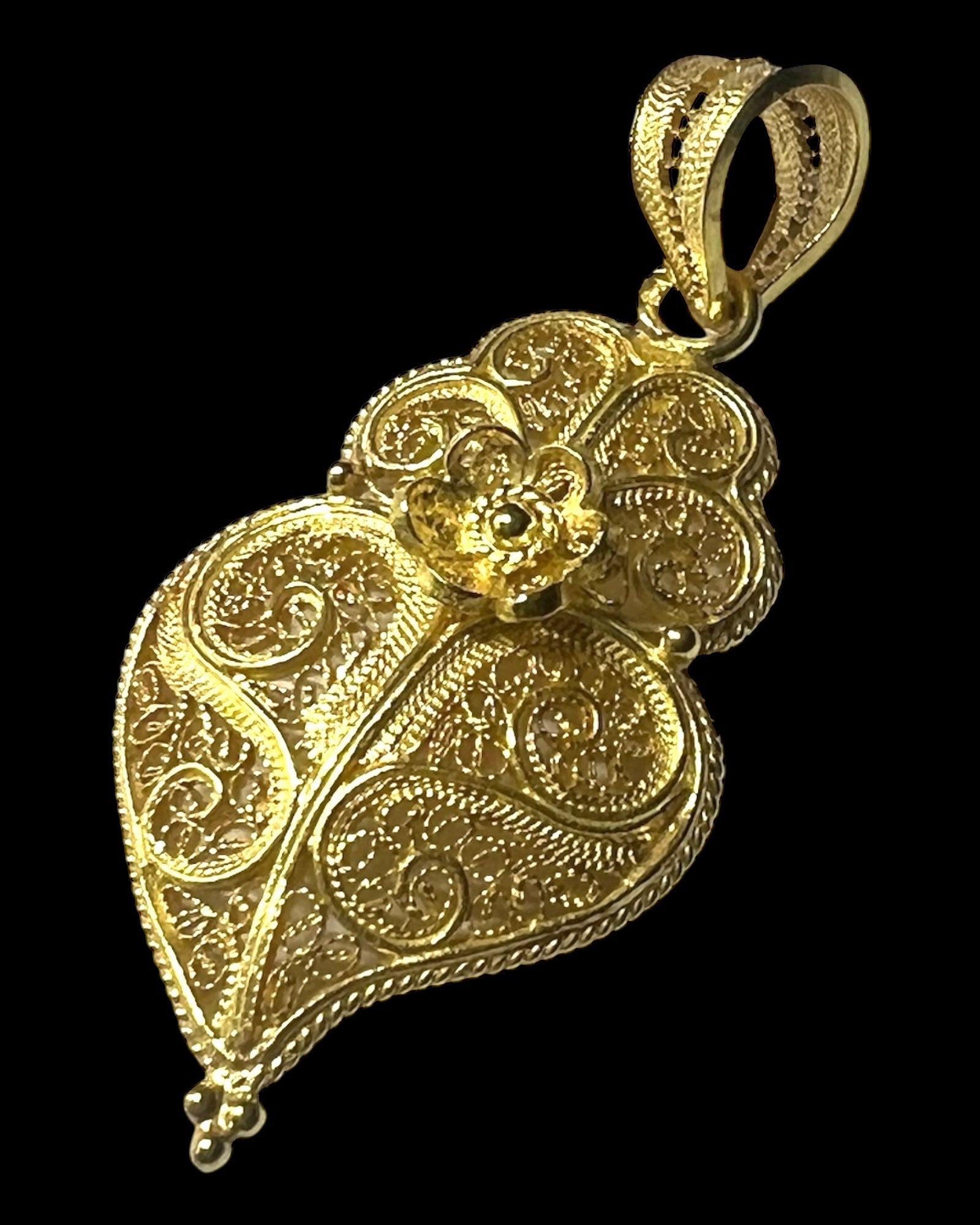 Heart of Viana Gold Medal