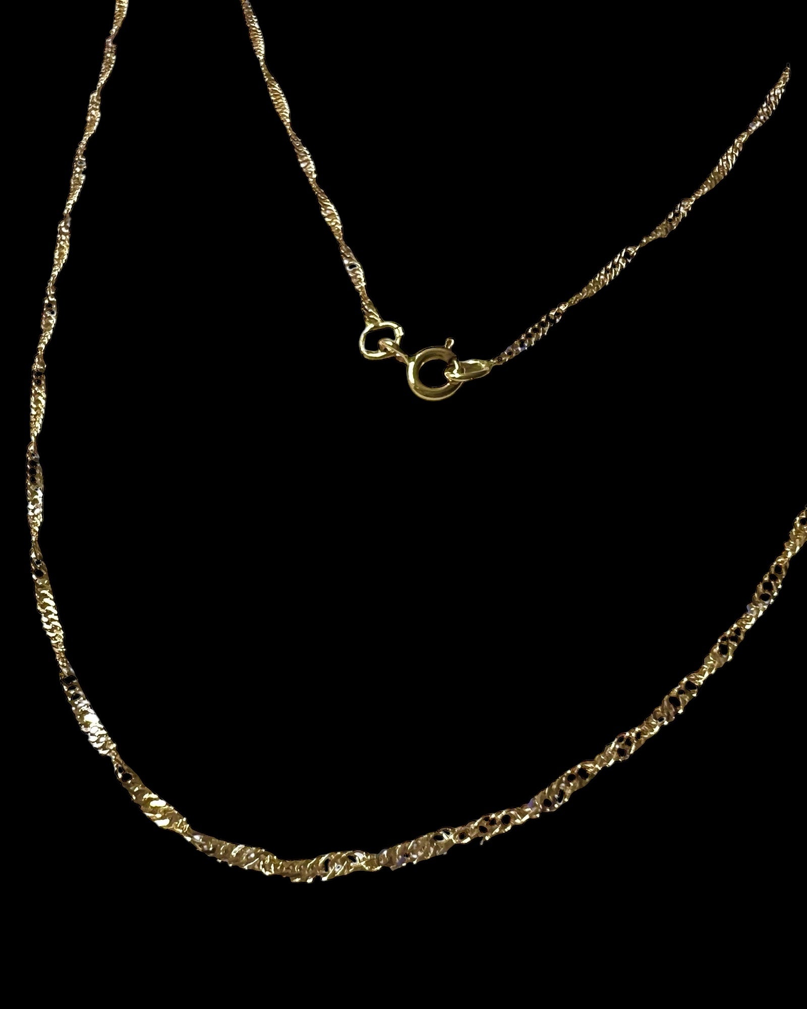 Singapore Mesh Necklace in Gold