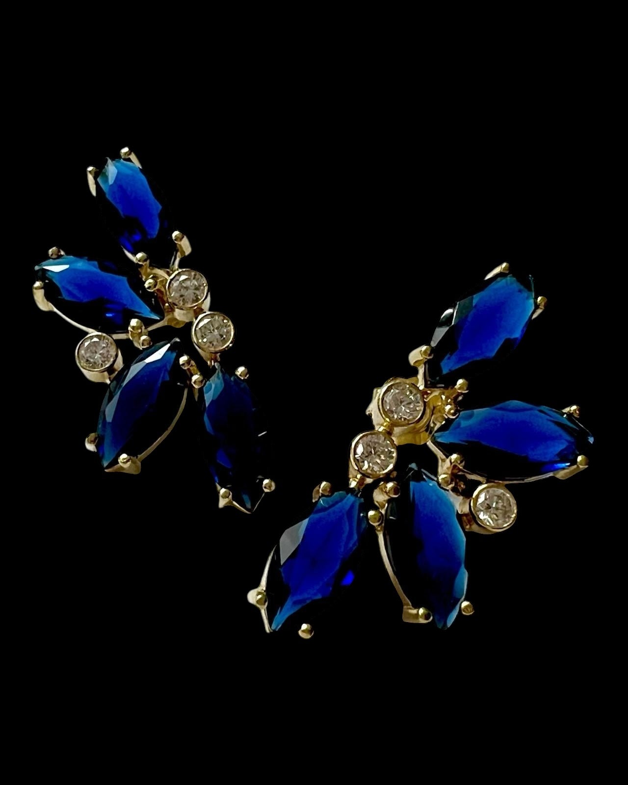 Half Flower Earrings in Gold-Plated Silver