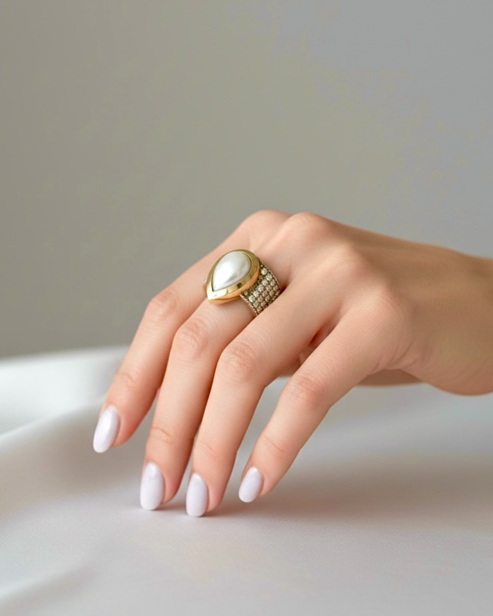 Sparkling Ring in Silver and Gold