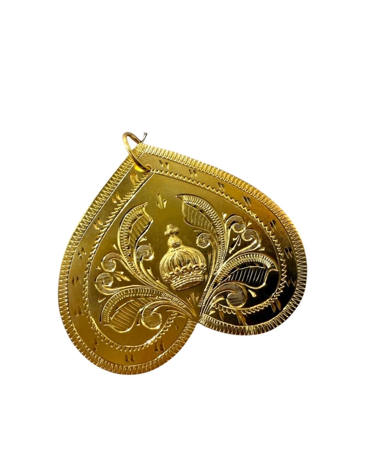 Medalha Borboleta em Prata Dourada