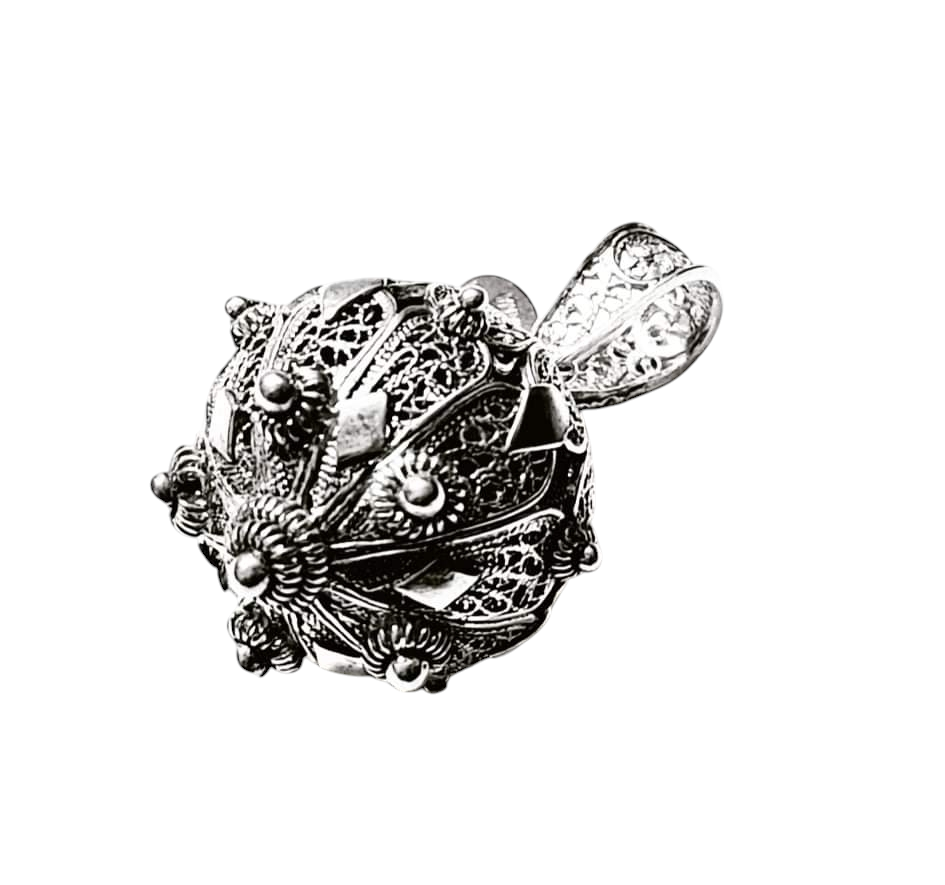 Filigree Medal