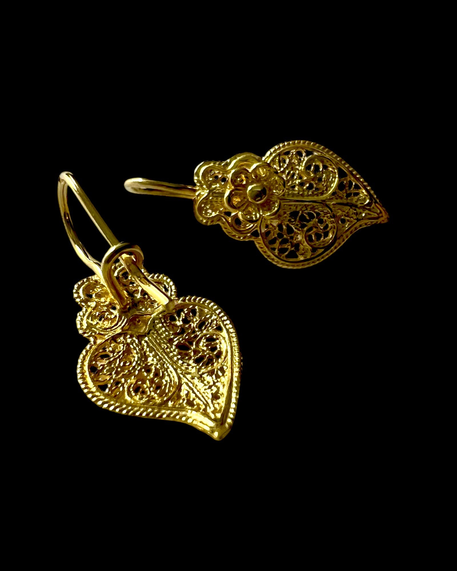 Viana Heart Earrings in Gold Plated Silver
