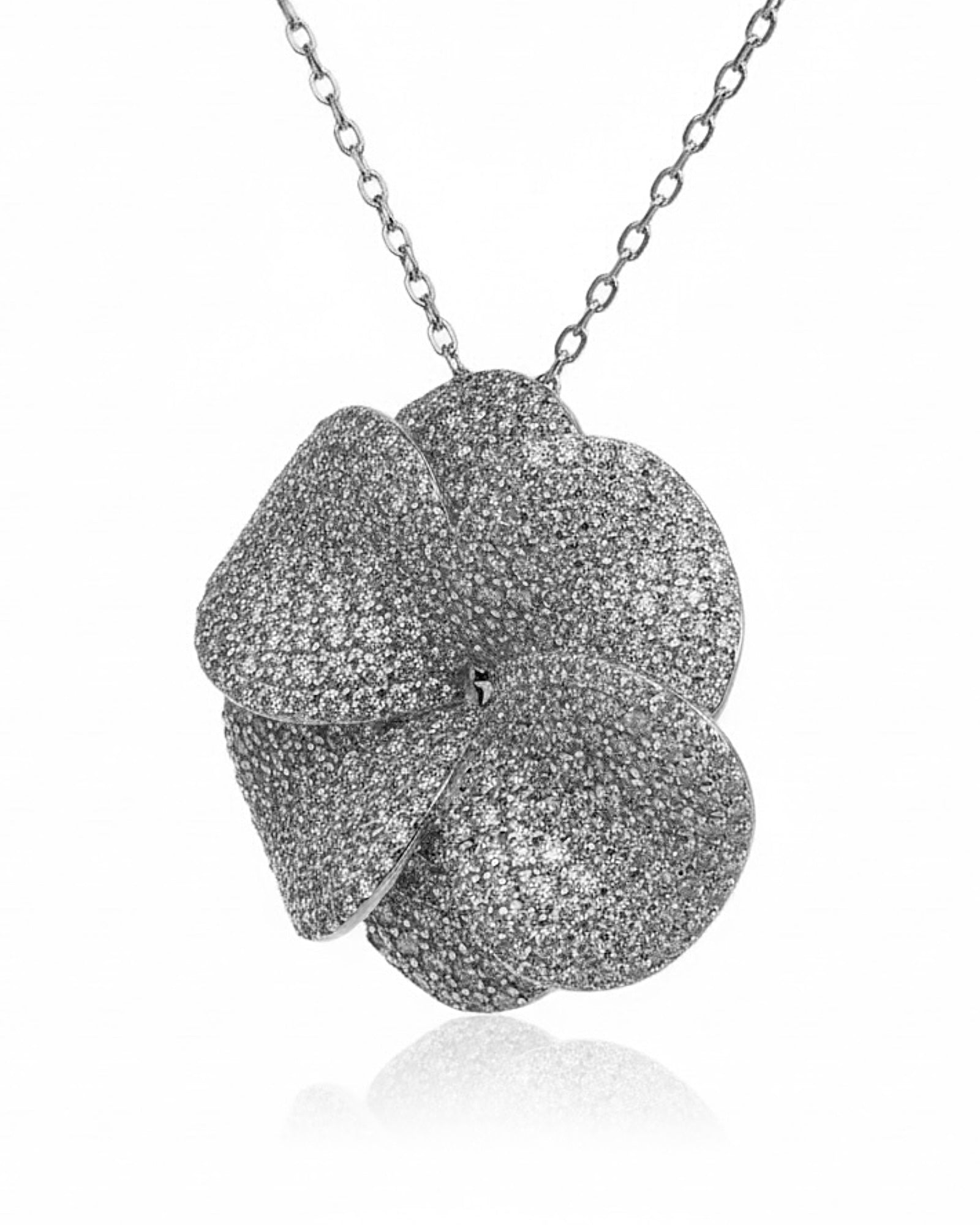 Colar Pétalas em Prata