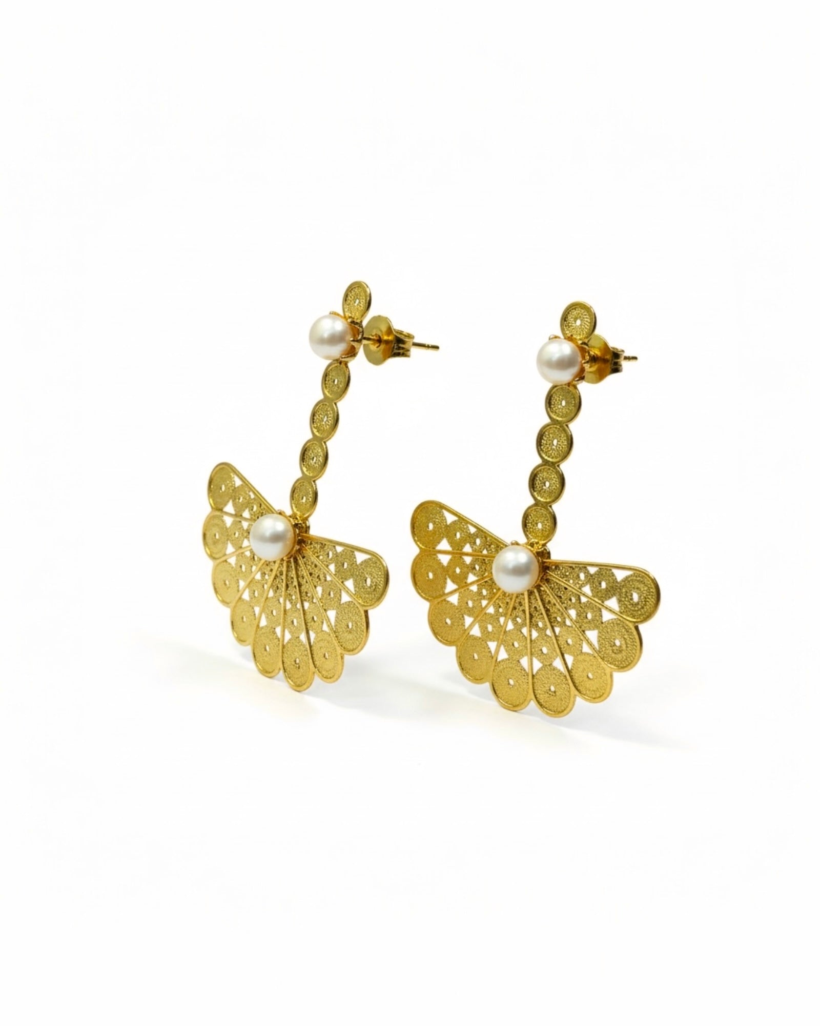 Brincos Leque de Filigrana em Prata Dourada