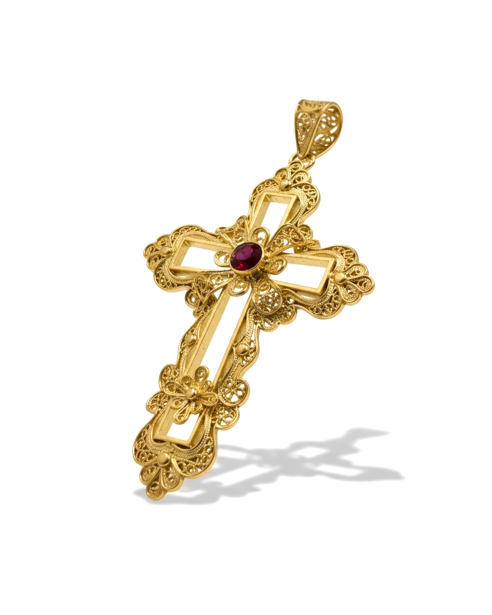 Medalha Cruz Filigrana em Prata Dourada