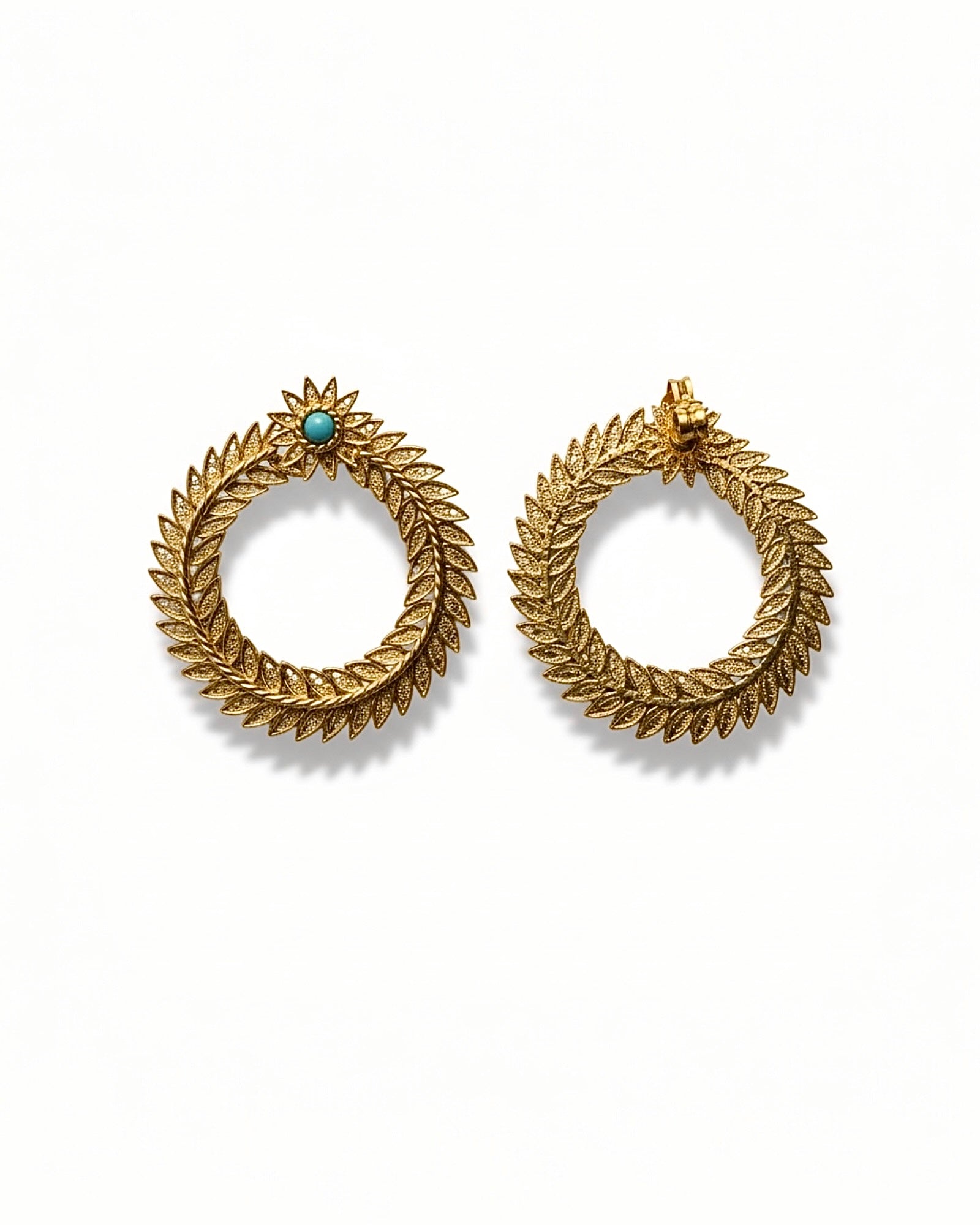 Brincos Folha em Prata Dourada