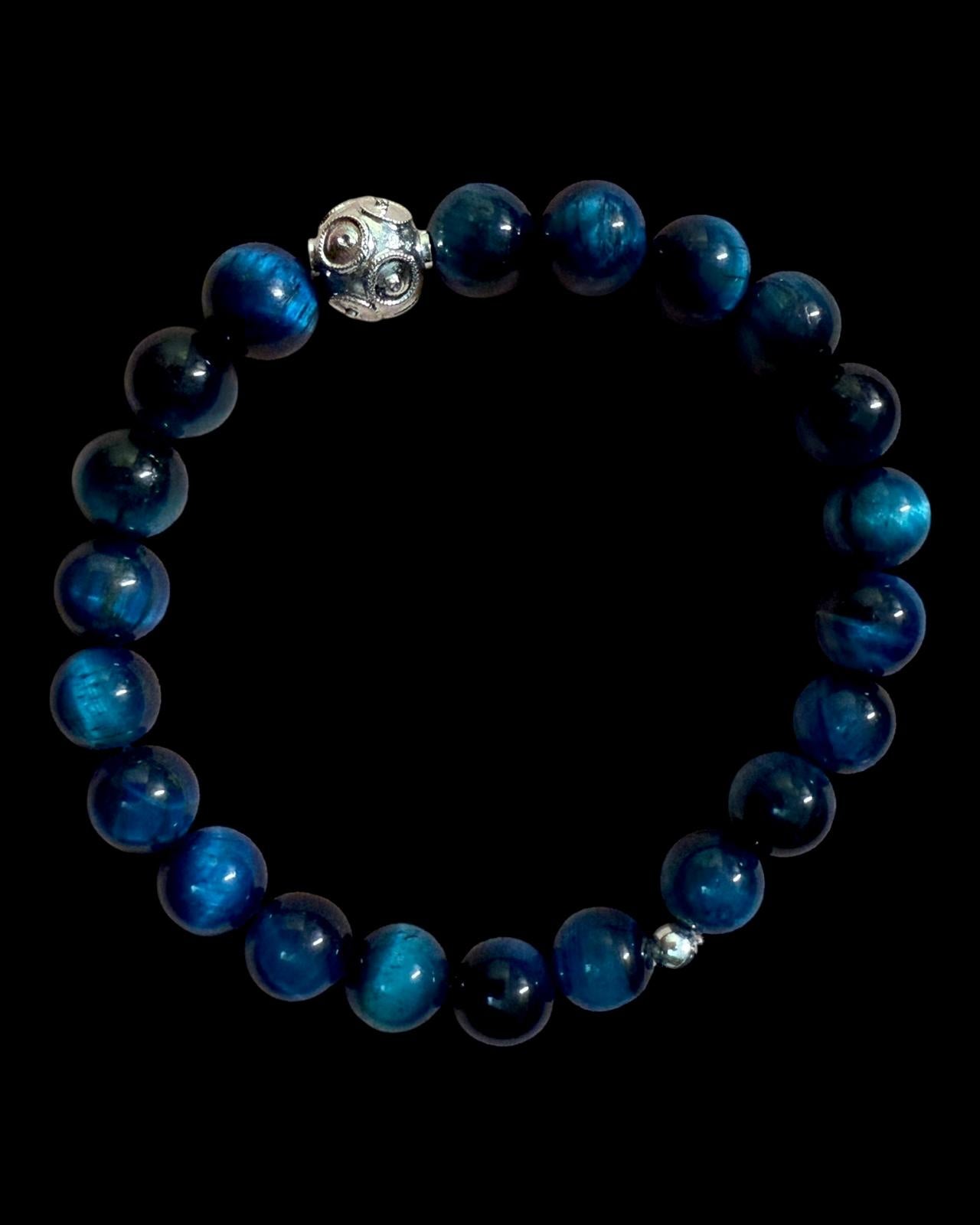 Pulseira Pedras Azuis com Conta de Viana em Prata