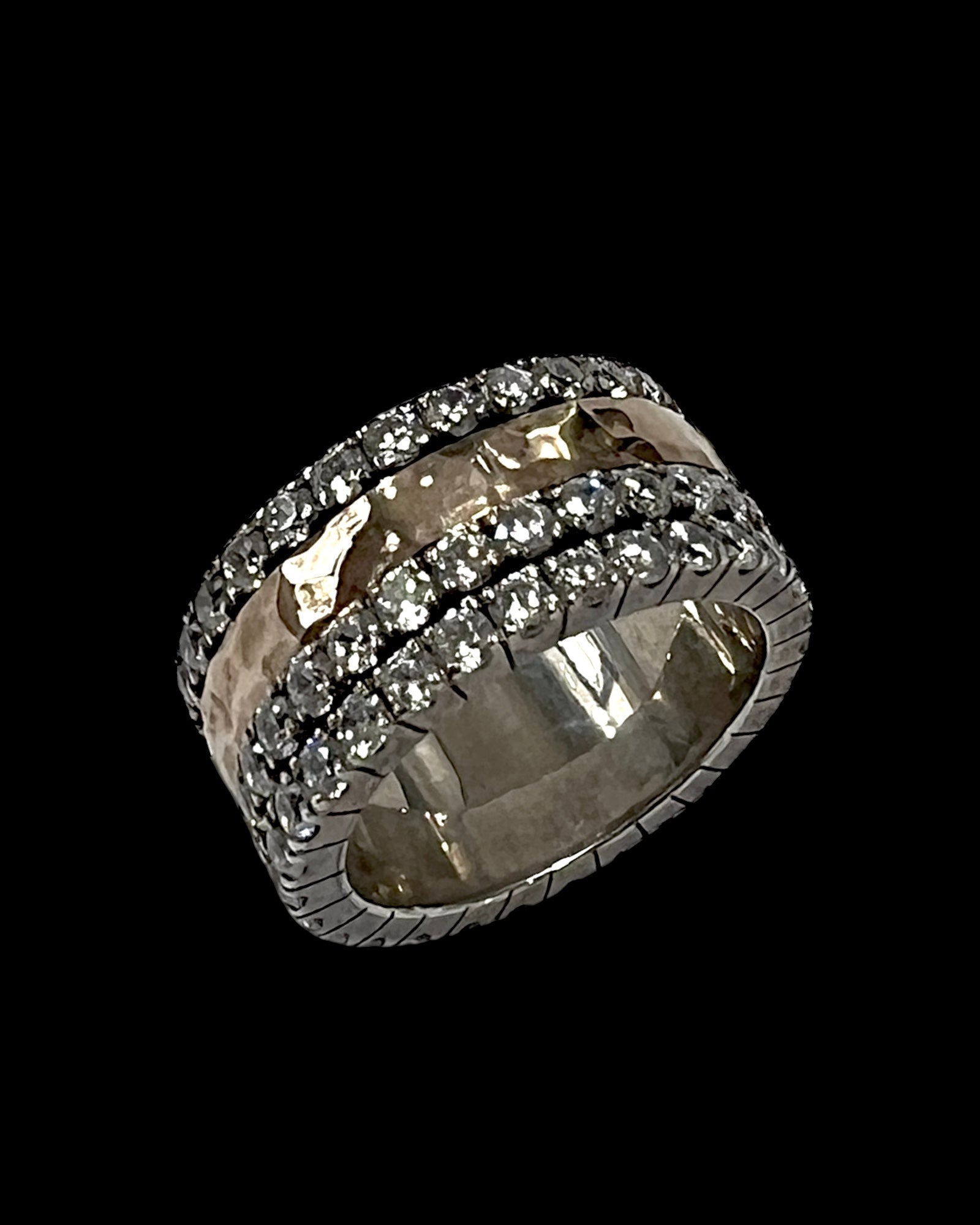 Anti-Stress Ring with Sparkles in Silver and Gold