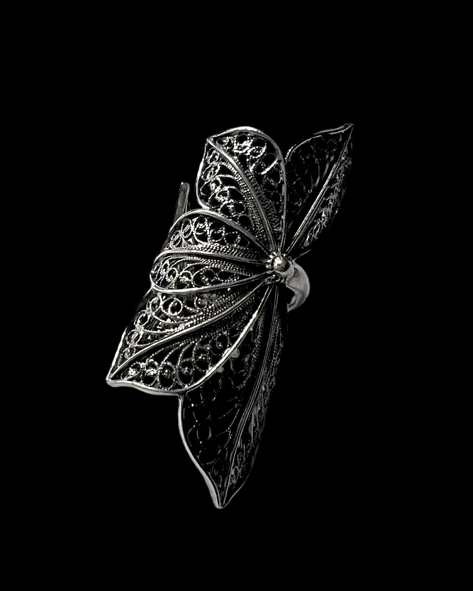 Filigree Flower Ring in Silver