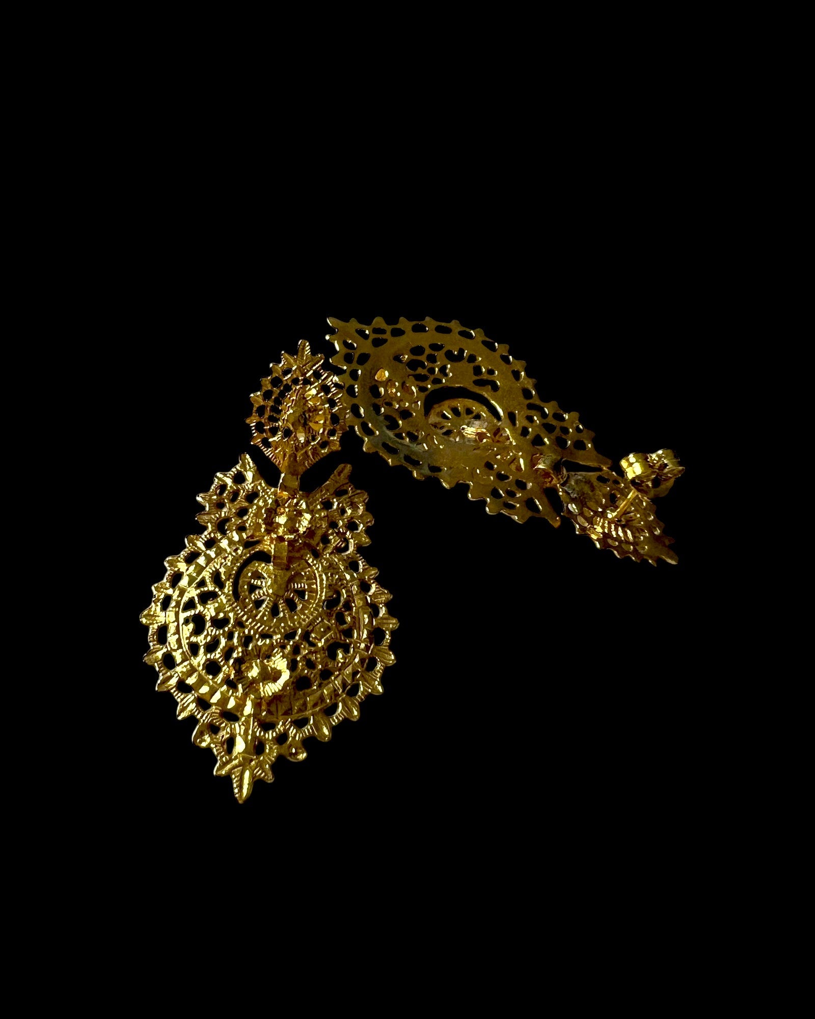 Queen Earrings in Gold Plated Silver