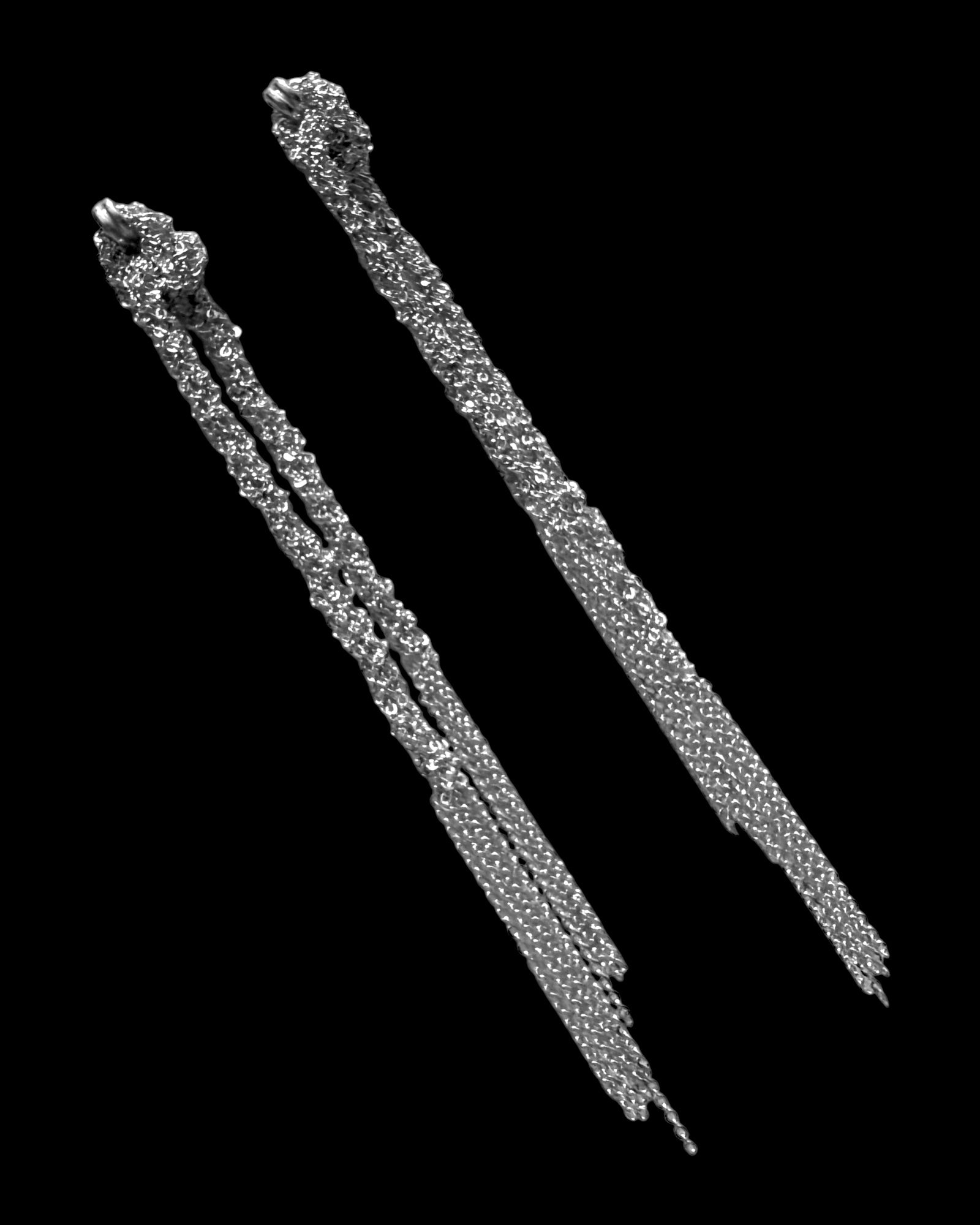 Knot Earrings in Silver